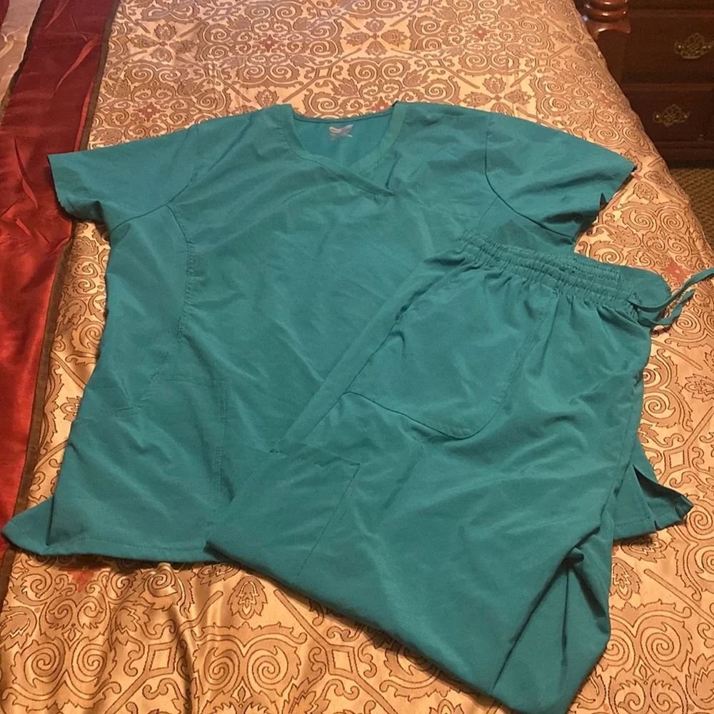 🩺Teal Scrubs by Scrubaid - Picture 1 of 5